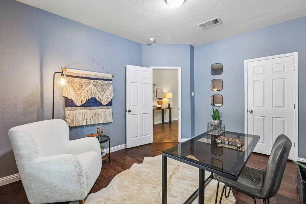 1924 Granite Springs Road Leander TX 78641