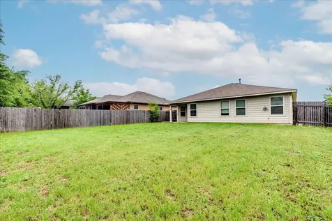 1061 Violet Lane Kyle TX 78640