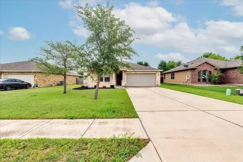 1061 Violet Lane Kyle TX 78640