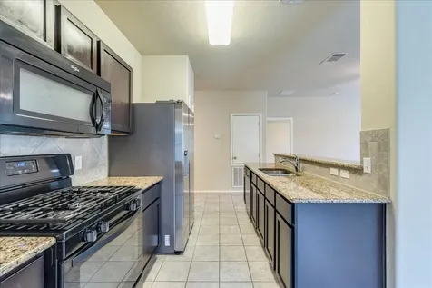 1061 Violet Lane Kyle TX 78640