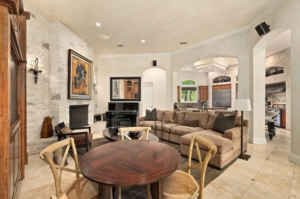 2808 Calaw Cove Austin TX 78746