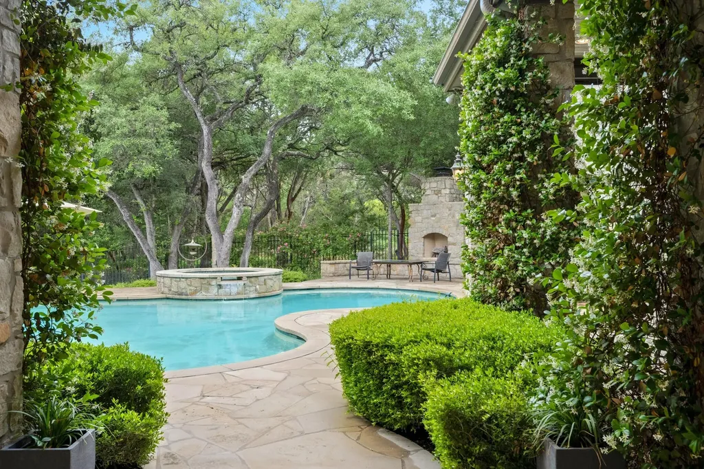 2808 Calaw Cove Austin TX 78746