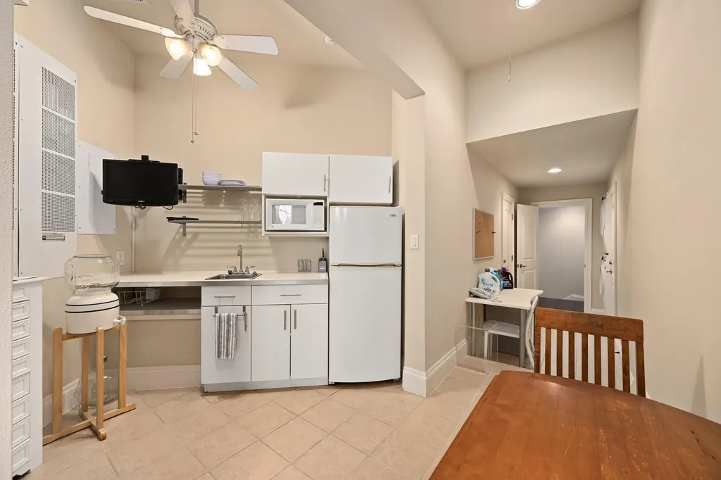 2808 Calaw Cove Austin TX 78746