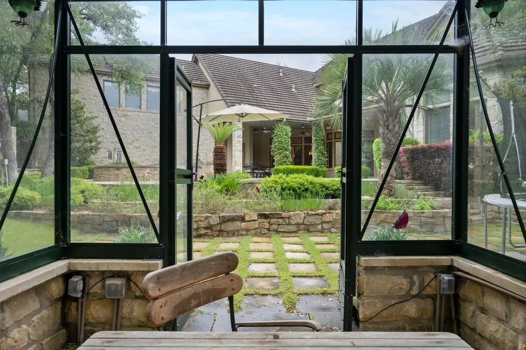 2808 Calaw Cove Austin TX 78746