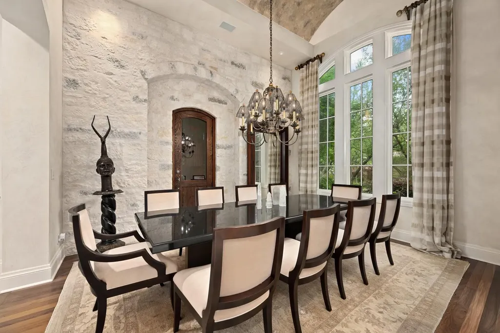2808 Calaw Cove Austin TX 78746
