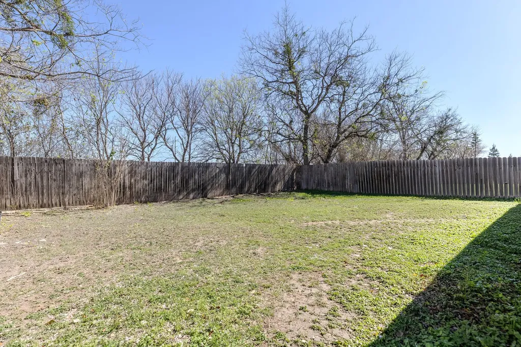 18200 Canopy Lane Manor TX 78653