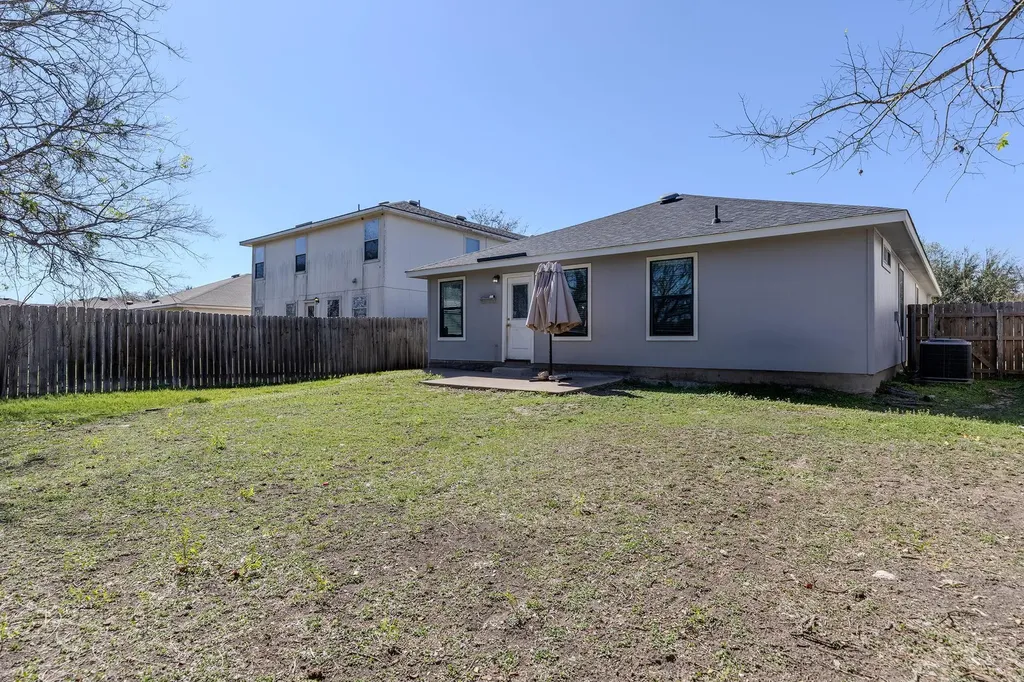 18200 Canopy Lane Manor TX 78653