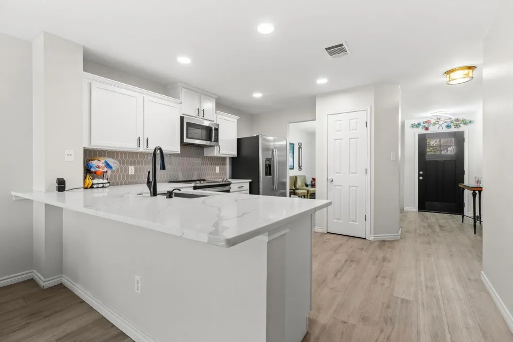 18200 Canopy Lane Manor TX 78653