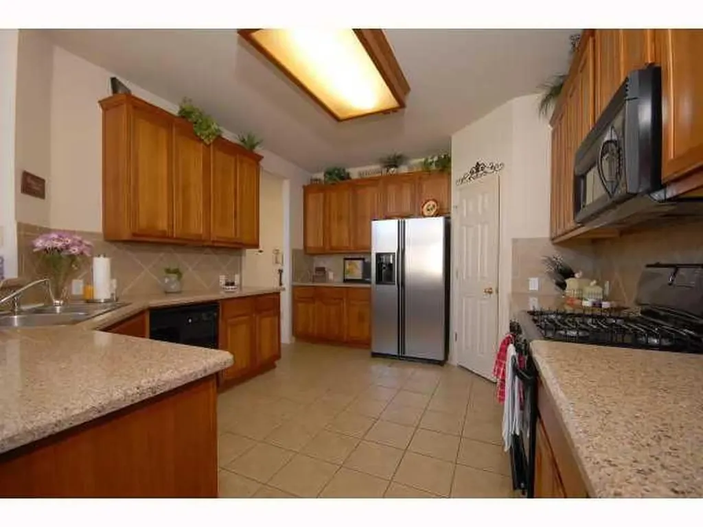 1553 Homewood Circle Round Rock TX 78665