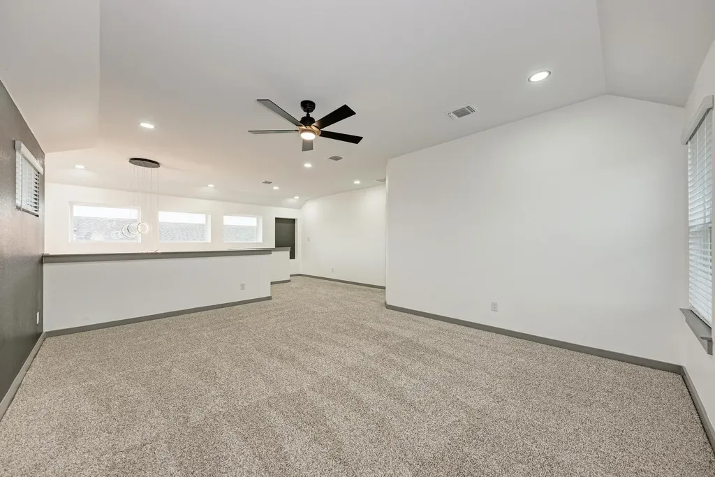 18217 Emu Lane Manor TX 78653