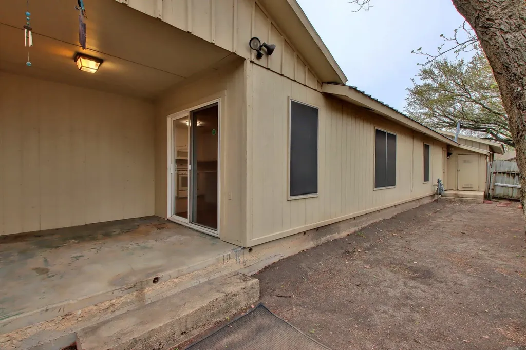 8204 Exmoor Drive Austin TX 78757