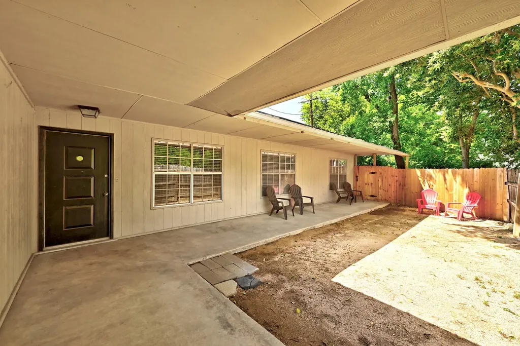 8204 Exmoor Drive Austin TX 78757