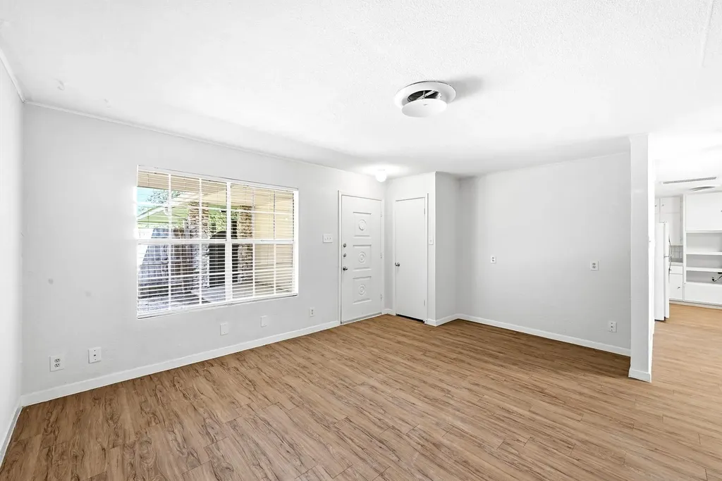 8204 Exmoor Drive Austin TX 78757