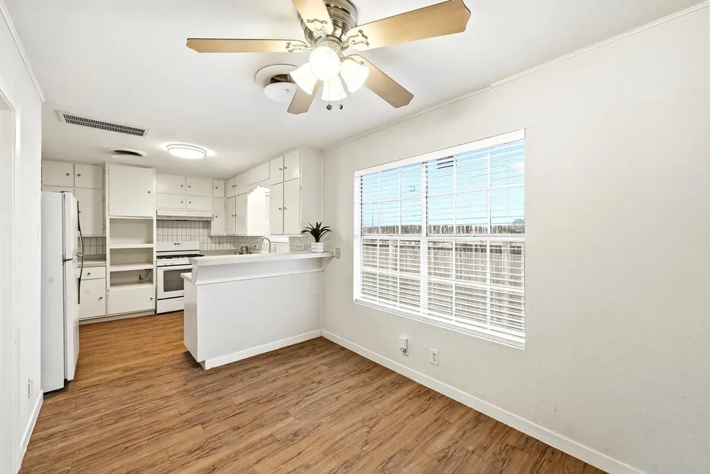 8204 Exmoor Drive Austin TX 78757