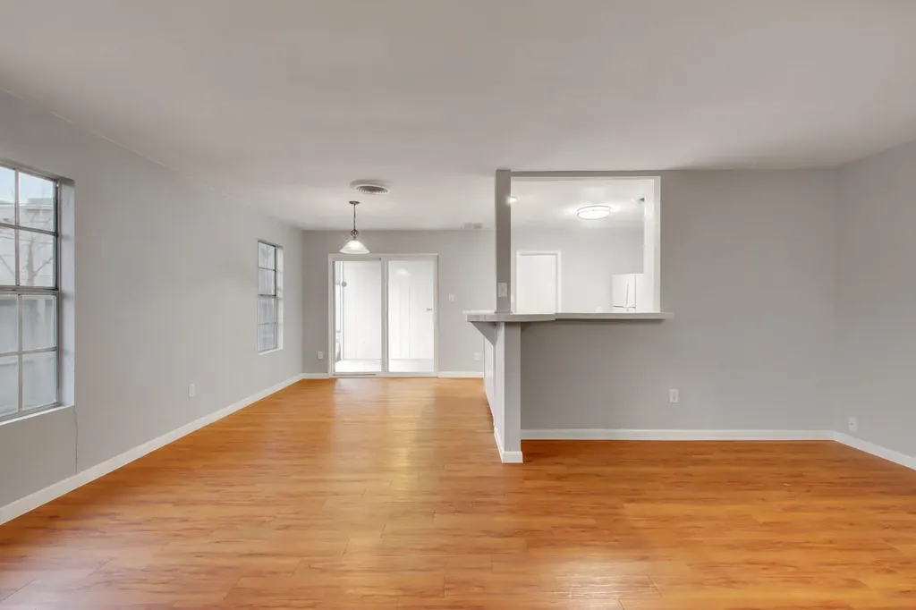 8204 Exmoor Drive Austin TX 78757