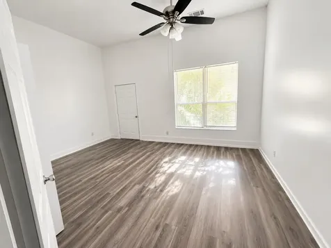 328 W Pietzsch Street Bartlett TX 76511