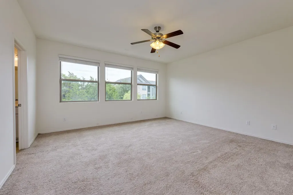 13519 Feldspar Drive Austin TX 78729