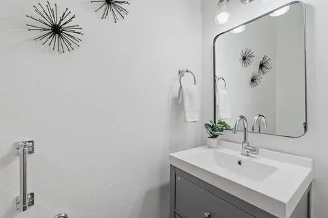 9421 Eagle Knoll Austin TX 78717