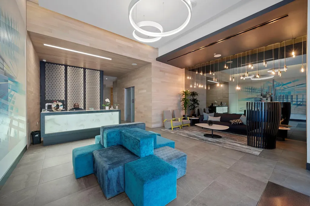 222 West Avenue Austin TX 78701