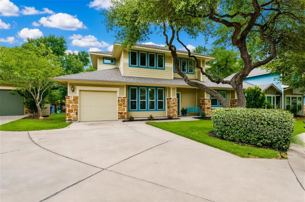 10904 Railway Lane Austin TX 78717