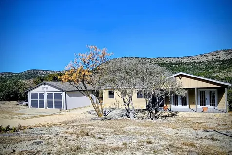 4462 Cr 390 Rocksprings TX 78828