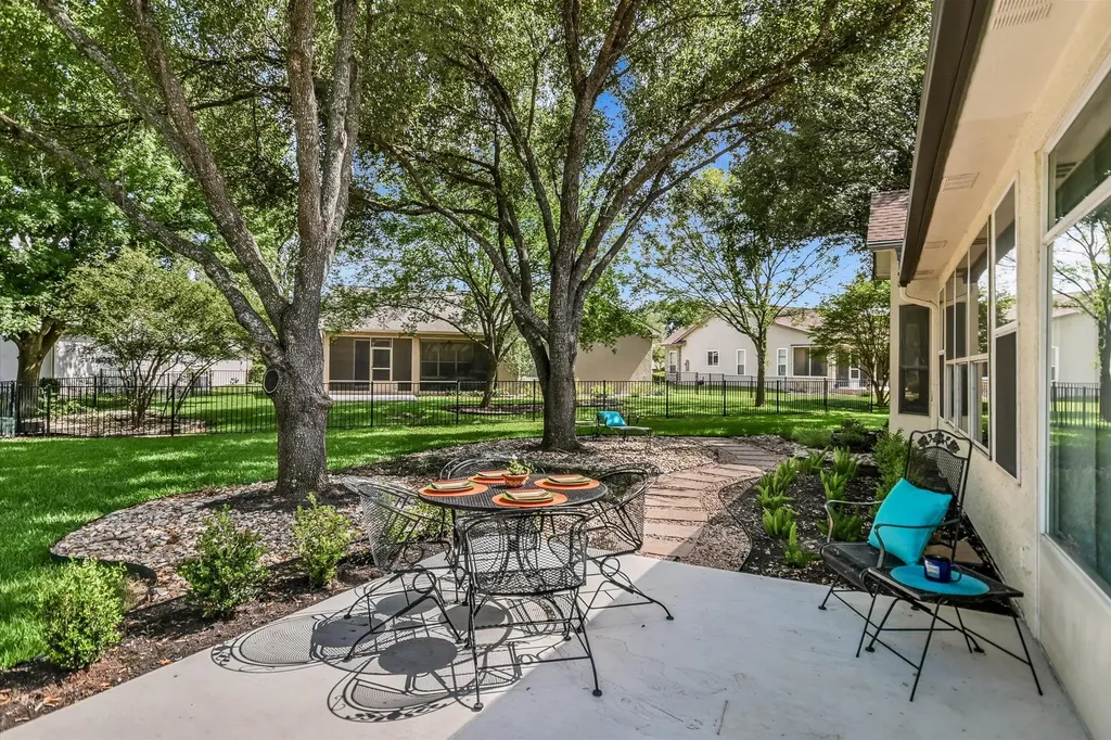 105 Stetson Circle Georgetown TX 78633