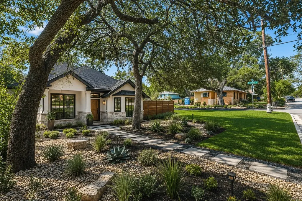 915 Garner Avenue Austin TX 78704