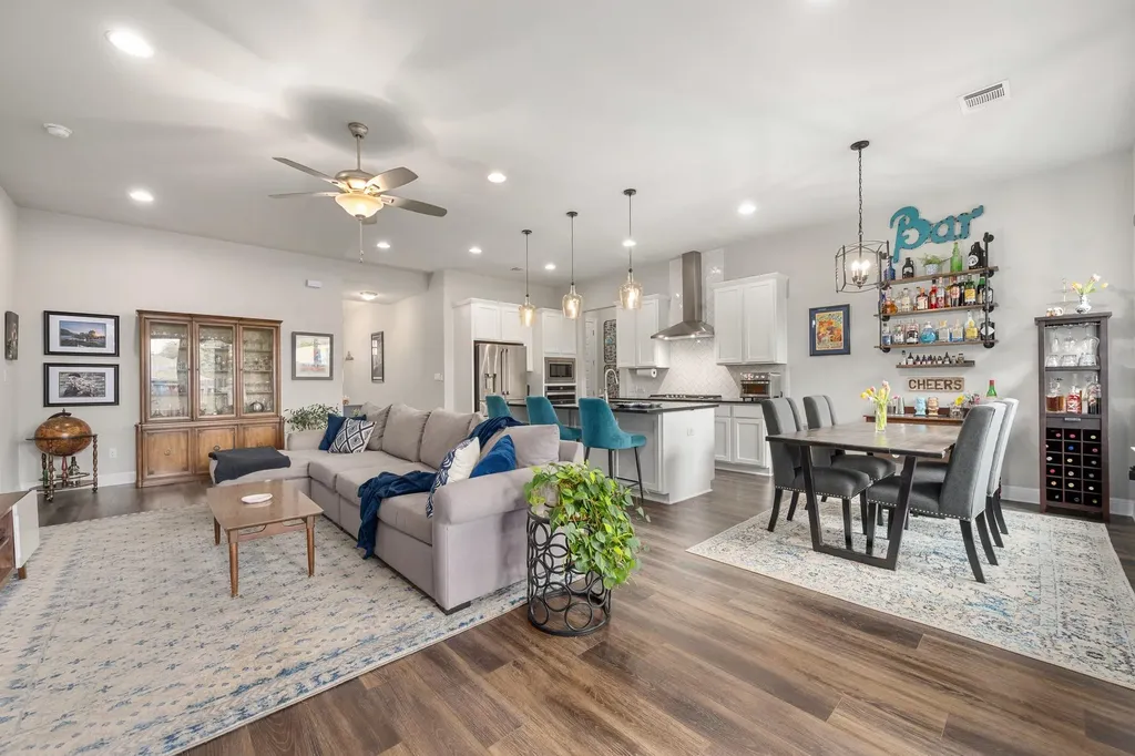 3925 Tavarez Street Round Rock TX 78681