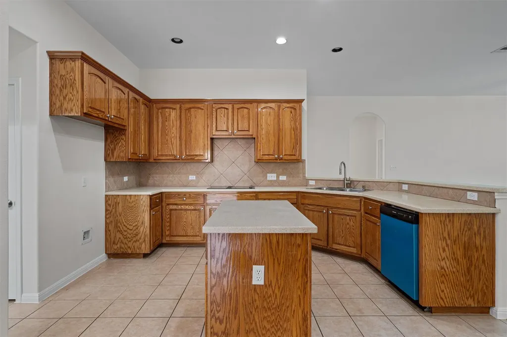 3843 Derby Trail Round Rock TX 78681