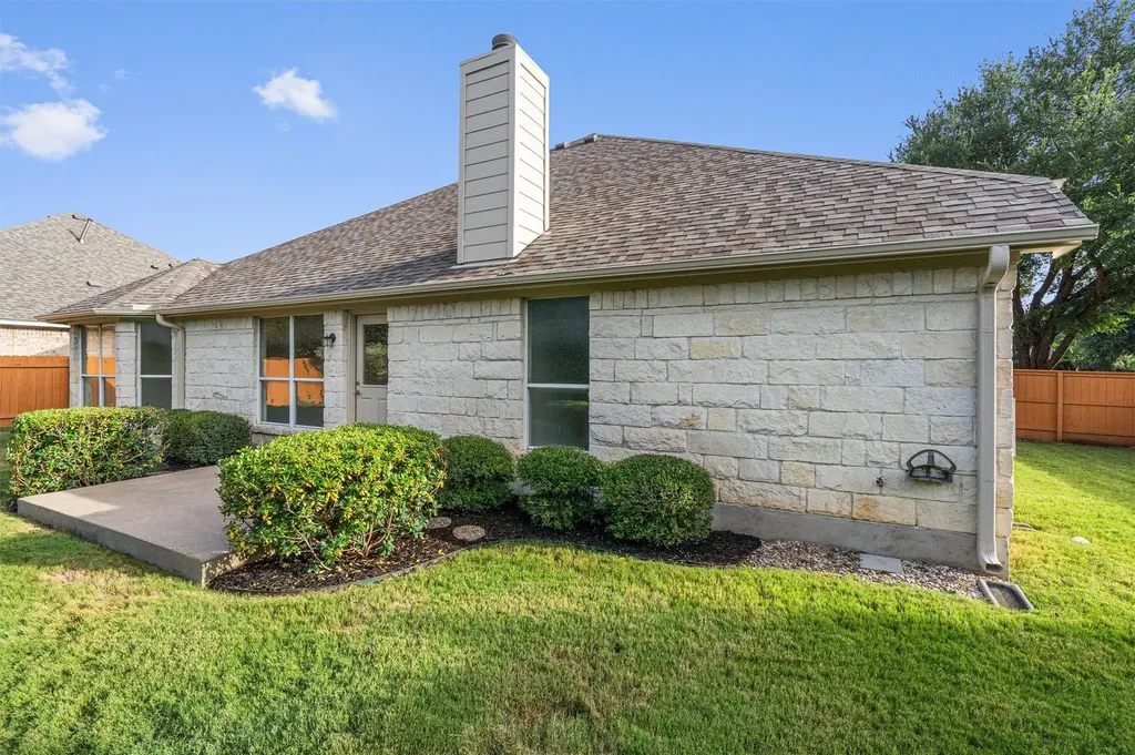 3843 Derby Trail Round Rock TX 78681