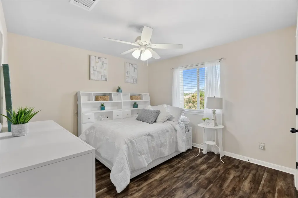114 Briarpatch Court Austin TX 78737