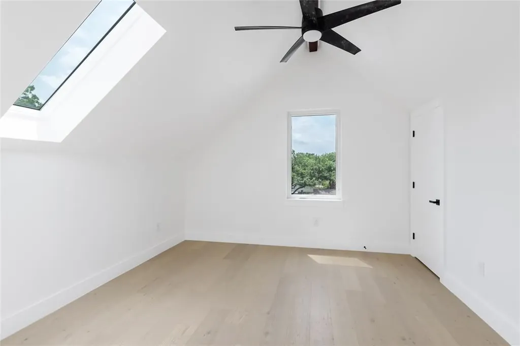 7602 Northcrest Boulevard Austin TX 78752