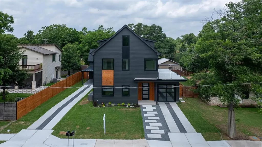 7602 Northcrest Boulevard Austin TX 78752