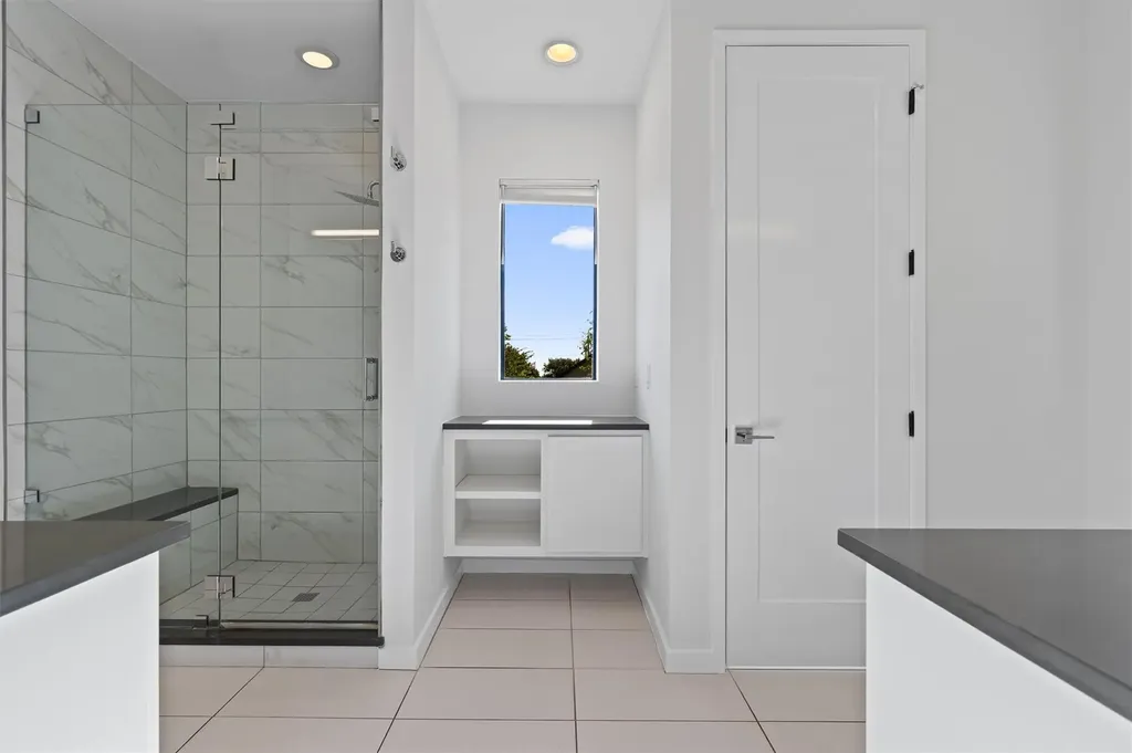 1107 Taulbee Lane Austin TX 78757