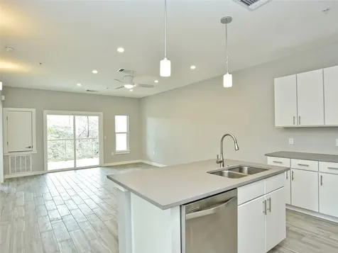 102 Blue Ridge Trail West Lake Hills TX 78746
