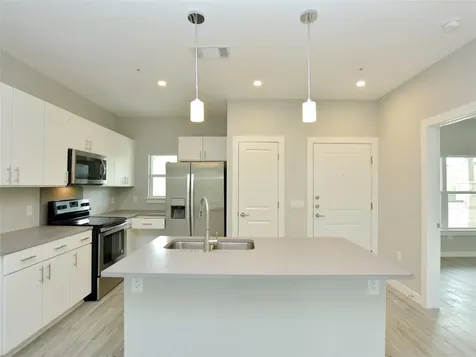102 Blue Ridge Trail West Lake Hills TX 78746