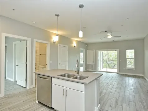 102 Blue Ridge Trail West Lake Hills TX 78746