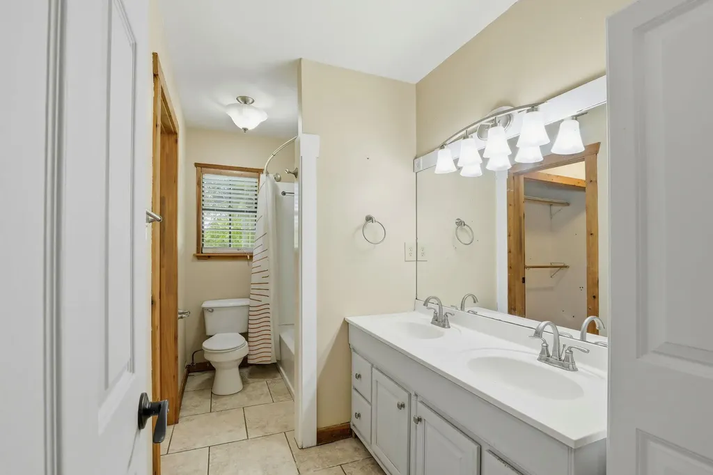 903 Summit Crescent Round Rock TX 78664