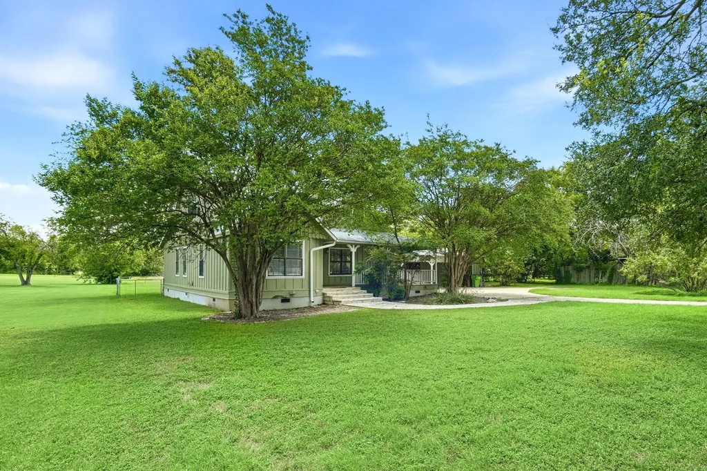 903 Summit Crescent Round Rock TX 78664