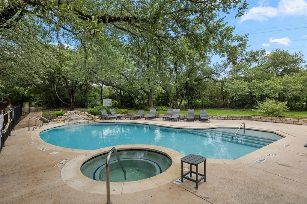10300 Morado Cove Austin TX 78759