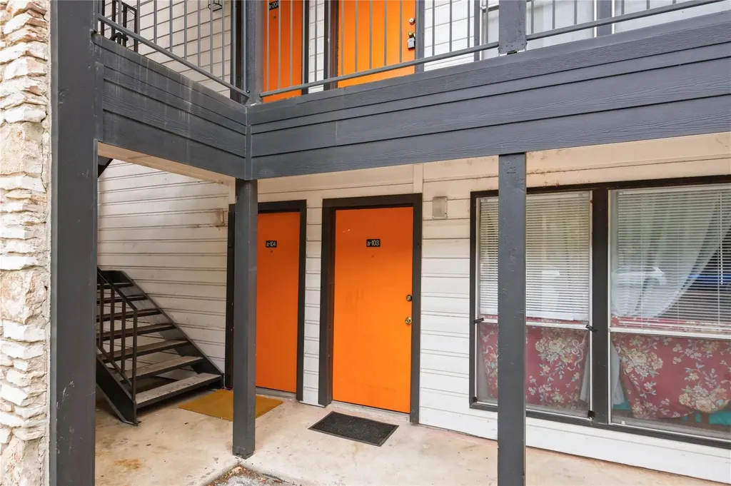 2801 Hemphill Park Austin TX 78705