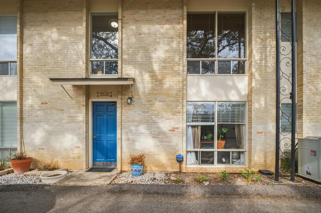 5332 Balcones Drive Austin TX 78731