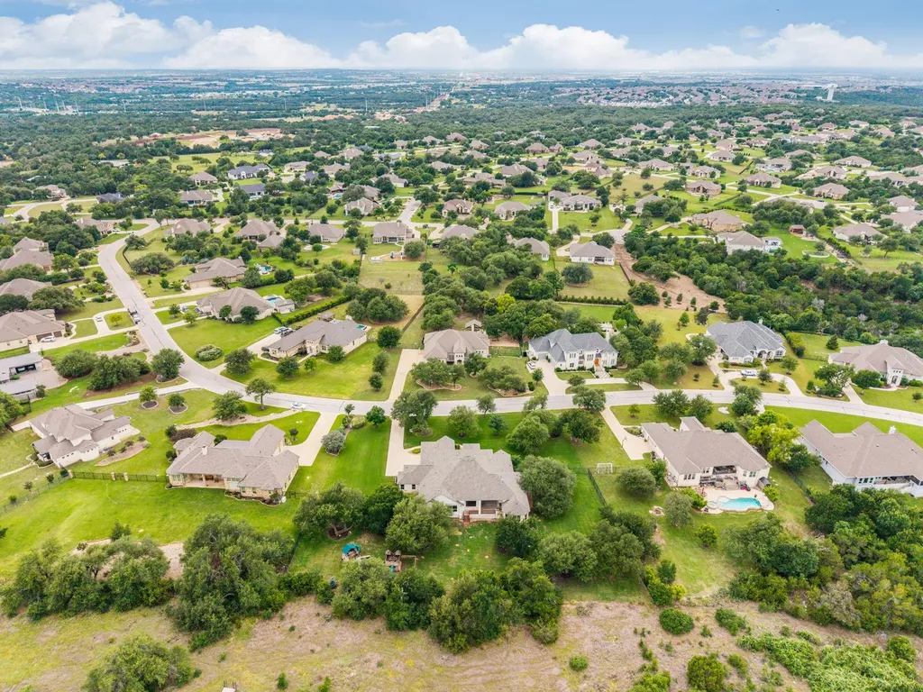 3616 Juniper Rim Road Leander TX 78641