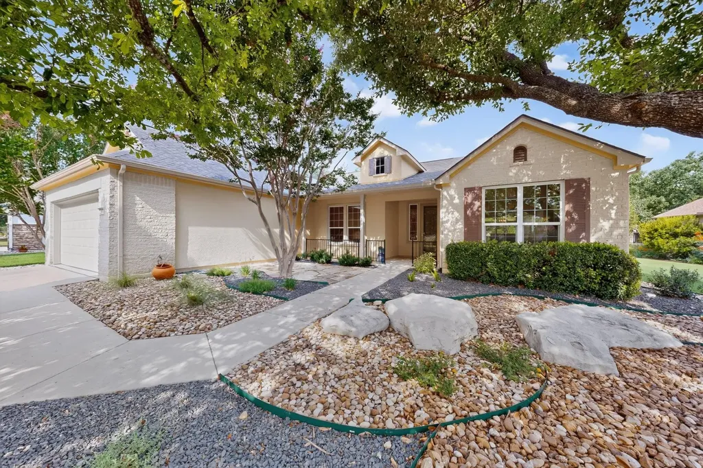 207 Red Poppy Trail Georgetown TX 78633