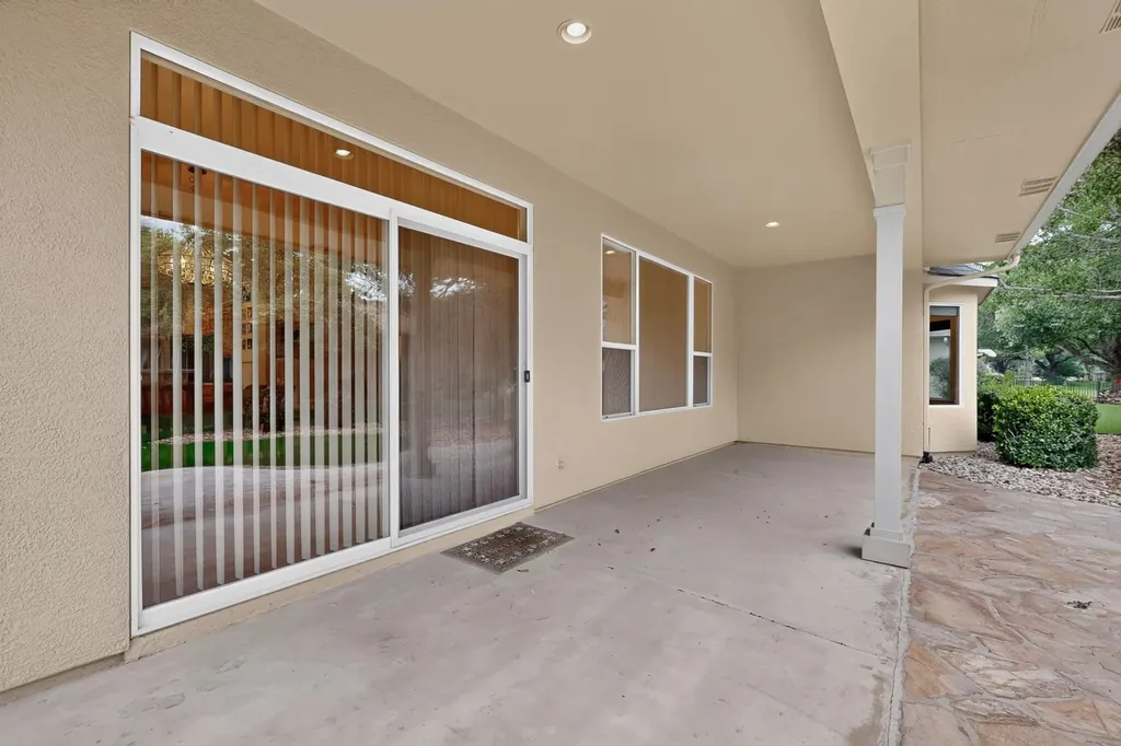 207 Red Poppy Trail Georgetown TX 78633