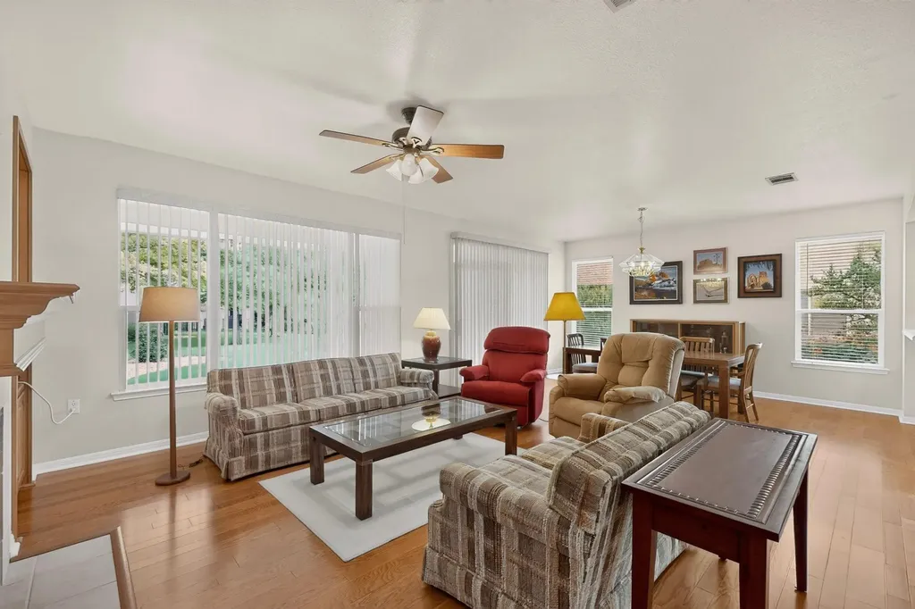 207 Red Poppy Trail Georgetown TX 78633