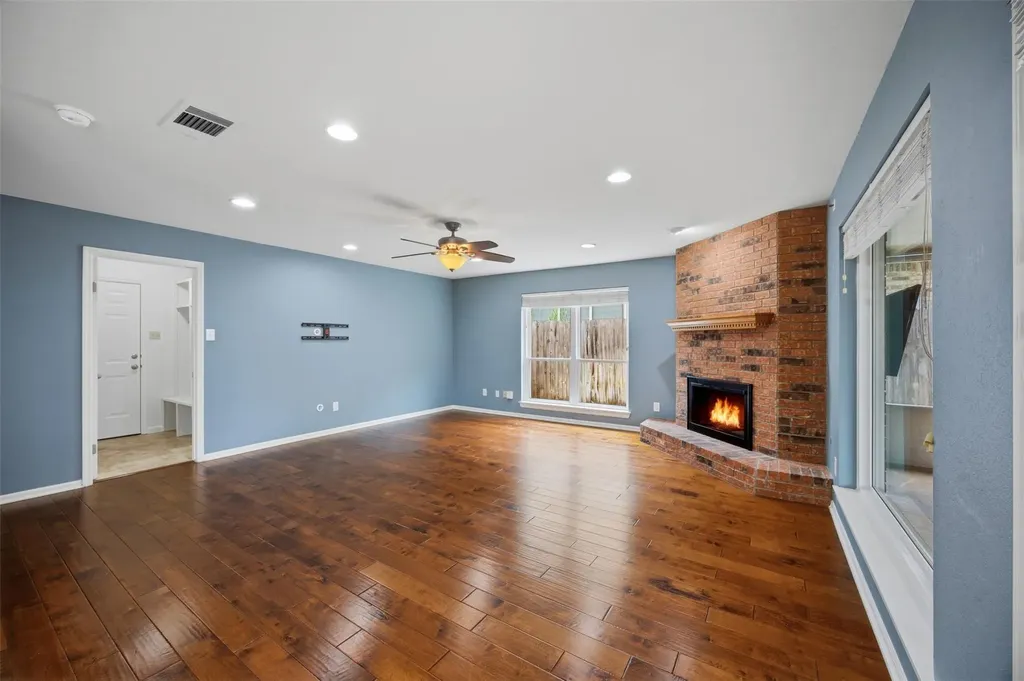 2212 Mockingbird Drive Round Rock TX 78681