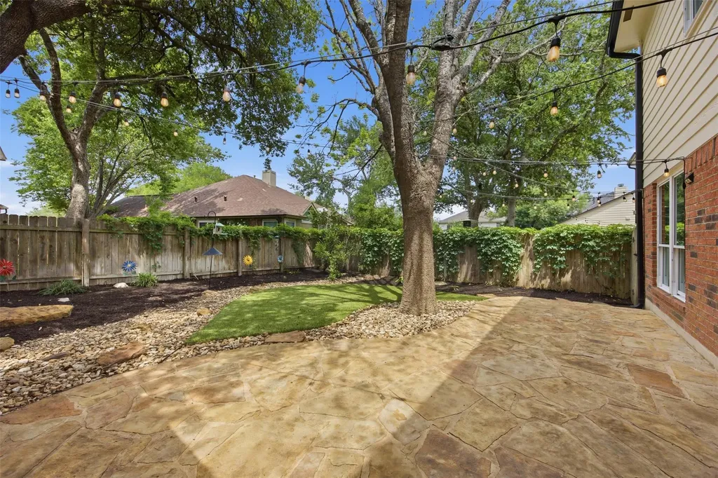 2212 Mockingbird Drive Round Rock TX 78681