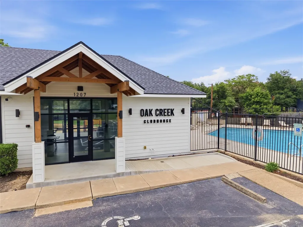 2212 Mockingbird Drive Round Rock TX 78681