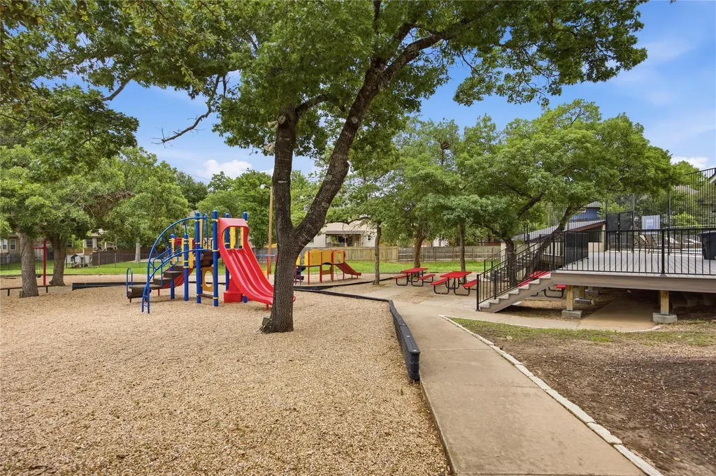 2212 Mockingbird Drive Round Rock TX 78681